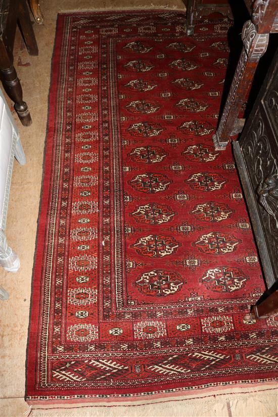 Red groundTekke rug